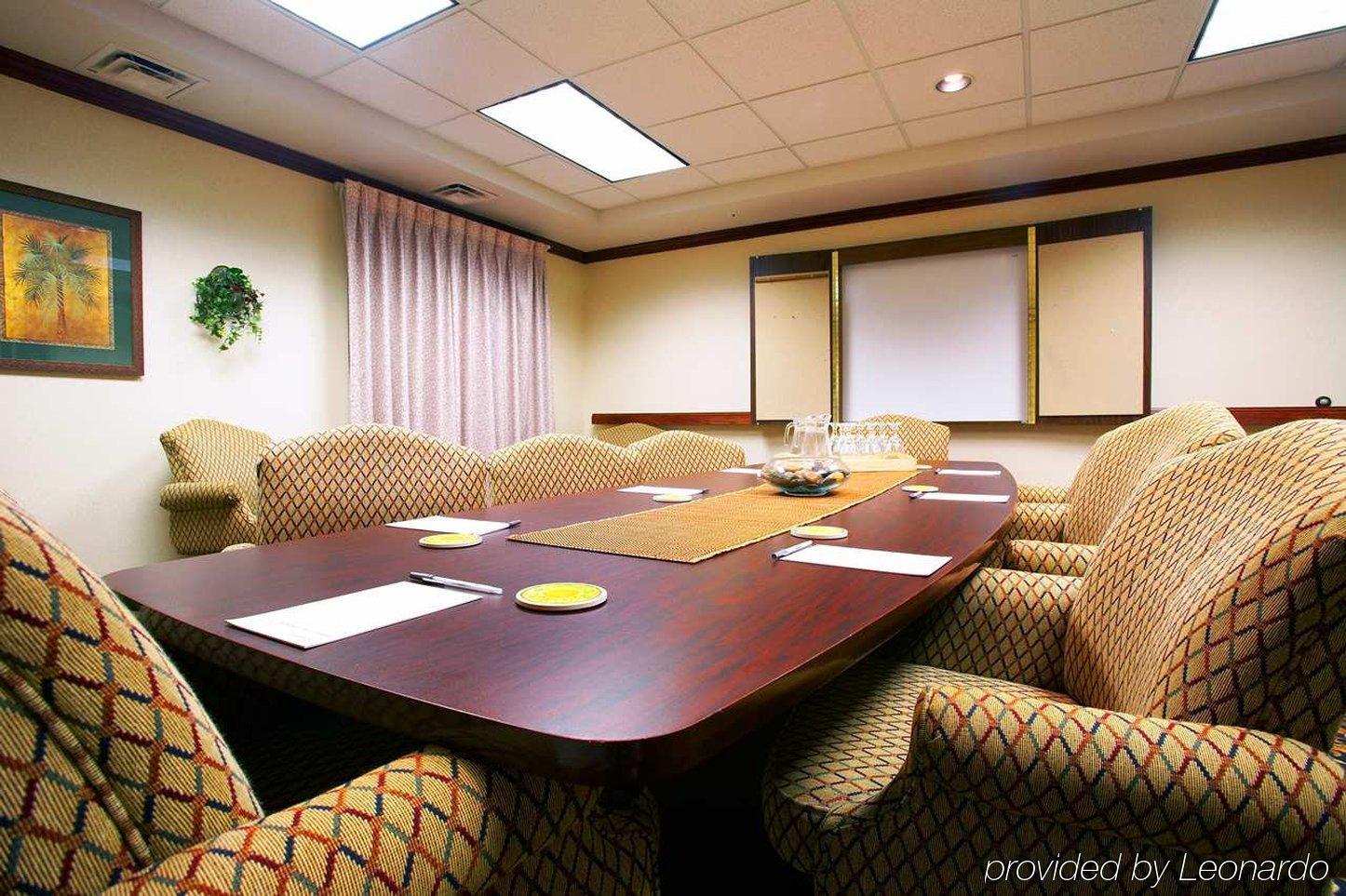 Hampton Inn & Suites Tulsa-Woodland Hills Einrichtungen foto